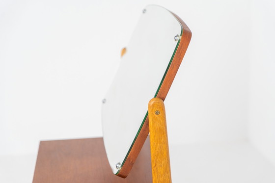 Image 1 of Tocador icónico de Ølholm Møbelfabrik (Dinamarca, años 60)