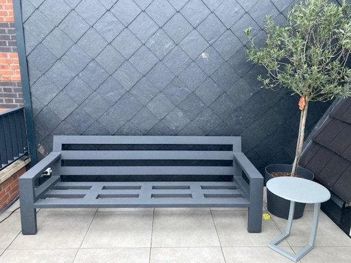 Borek Viking Lounge Bank