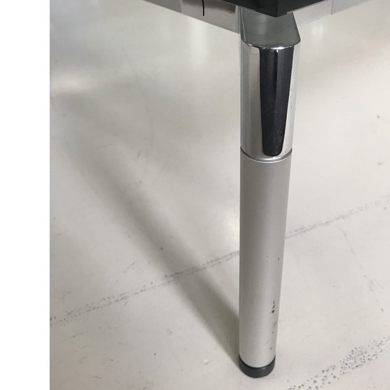 Image 1 of Team by Wellis Couchtisch