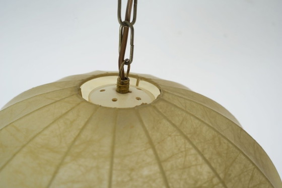 Image 1 of Très belle suspension cocon moderne du milieu du siècle, années 1970
