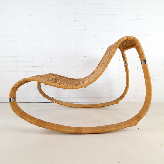 Image 1 of Fauteuil à bascule vintage James Irvine Ikea