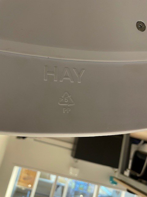 Image 1 of 4 x HAY AAC 20, scocca bianca, interni imbottiti