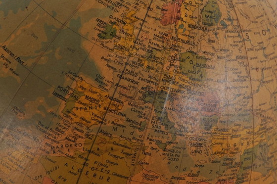 Image 1 of Globe vintage Räths