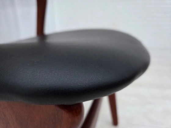 Image 1 of Anni '60, set di 4 sedie da pranzo danesi rivestite, design di Erik Buck, modello 310.