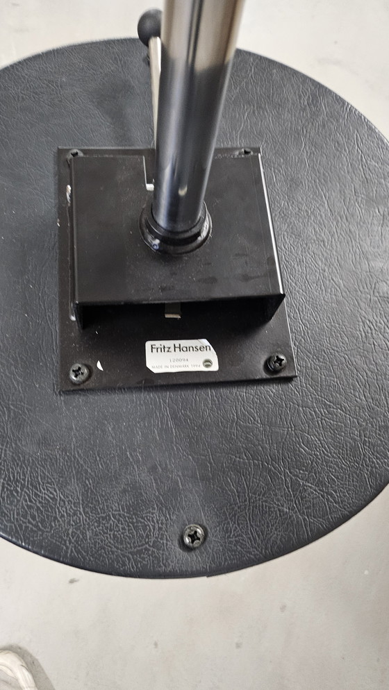 Image 1 of Design Bauhaus Fritz Hansen Büro Arbeits Rollhocker Hocker Stuhl Made in Denmark Arbeitshocker