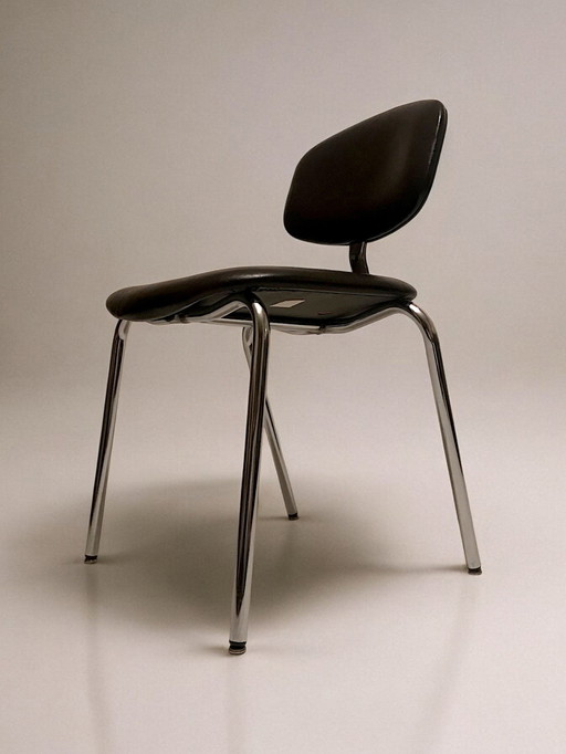 Steelcase Strafor - Suite De Douze Chaises “420-440” - C. 1980 - France