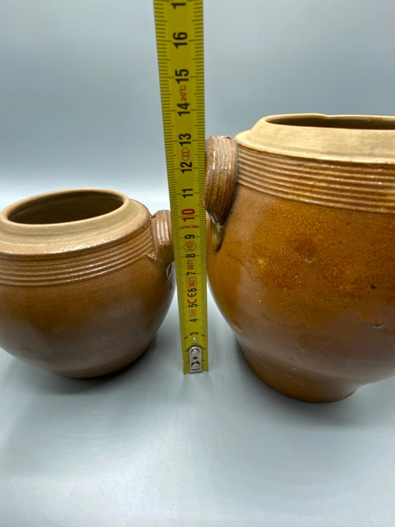 2 brown stoneware storage pots – circa – Crockery (photo 6 of 7)