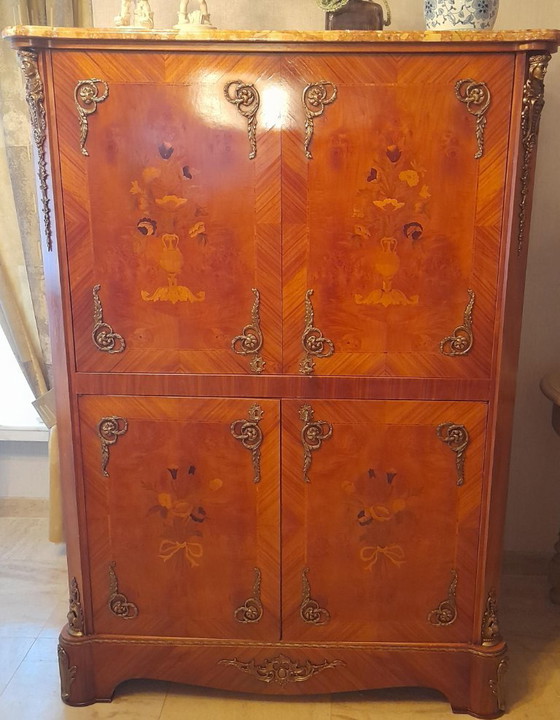 Image 1 of Mobile "Palissandro" (per TV, bar o ripostiglio) con ornamento in bronzo