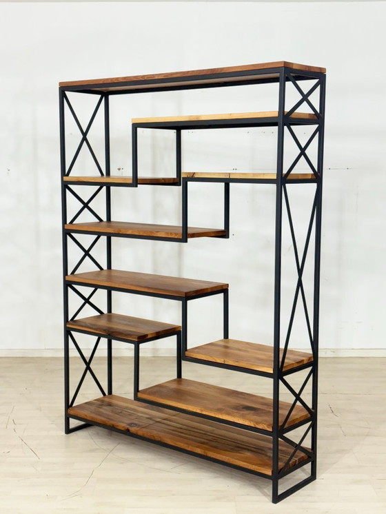 Image 1 of Interiordesign Regal / Massiv Bücherregal / Mid-Century Modern Bücherschrank