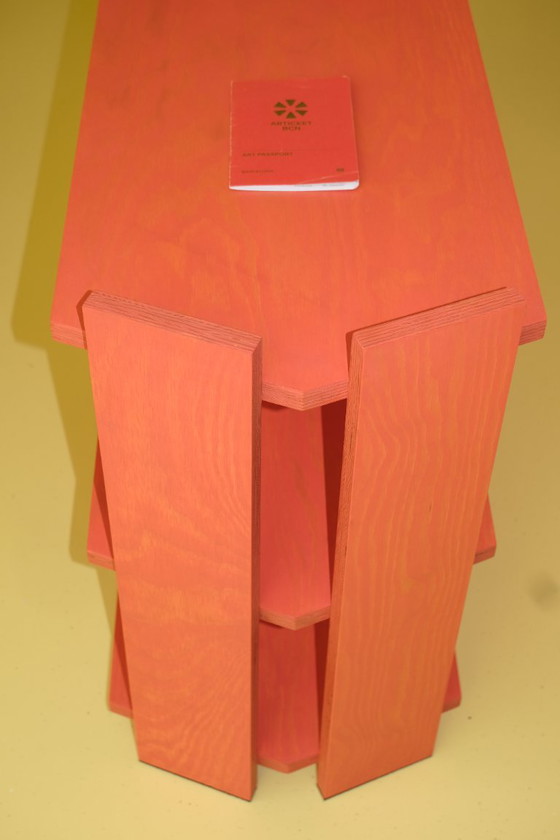 Handmade Open Bookcase / Shelving Unit – Transparent Orange Design – Wood (photo 5 of 5)