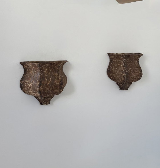 Coppia di applique da parete vintage in metallo con patina di ruggine, Francia, 1970. – Copper (photo 9 of 9)