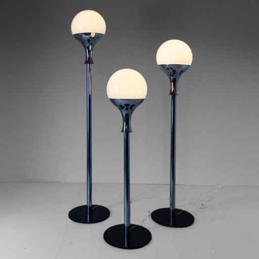 Set van drie vintage vloerlampen, Italiaans design in de stijl van Artemide, jaren 70.