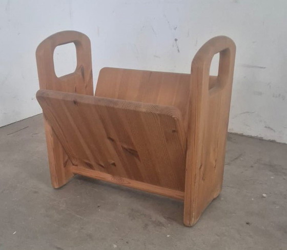 Image 1 of Scandinavian design reading tray