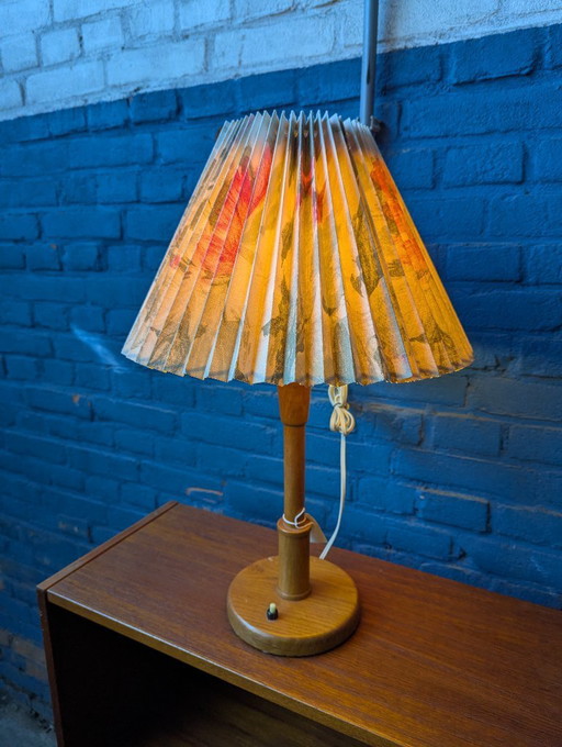 Lámpara de mesa danesa vintage