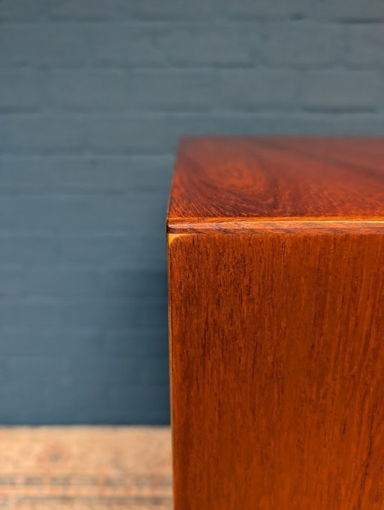 Image 1 of Vintage ladekast, Deens design, jaren 60