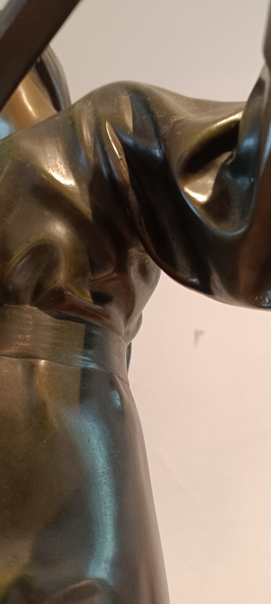 Image 1 of Brons van Edmond Le Fever