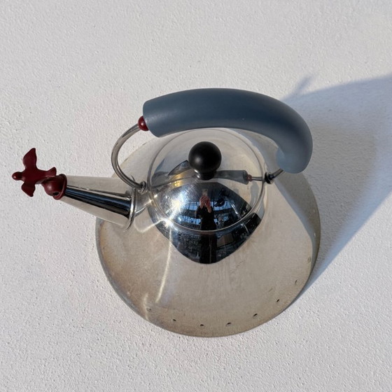 Image 1 of Bouilloire Alessi avec sifflet