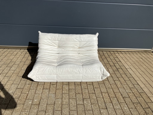 Ligne Roset Togo 2-Sitzer aus 100 % echtem Leder