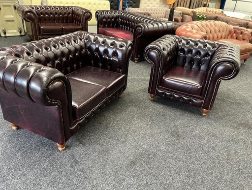 Chesterfield Set 2-Zits + Fauteuil Wijnrood