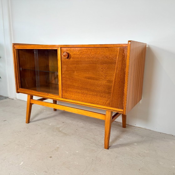 Image 1 of Vintage sideboard/television cabinet high gloss walnut, Bilea