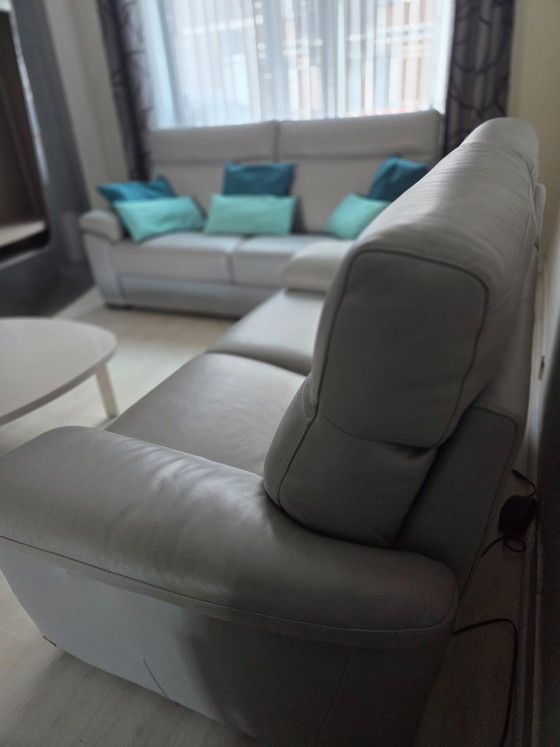 Divani Natuzzi - Grigio chiaro - 3 posti + 2 posti relax – Zona salotto, Leather (photo 6 of 10)