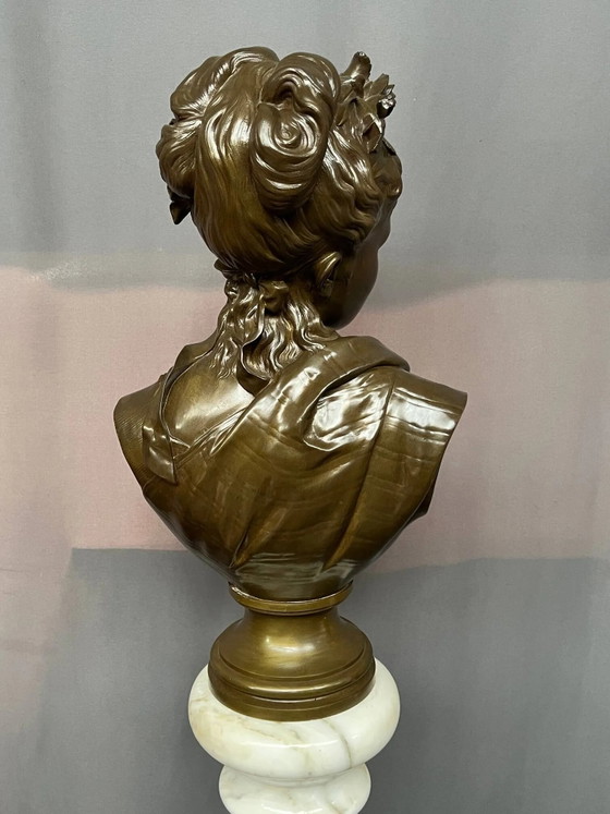 Léopold Harzé (1831–1893). Busto de bronce de una joven sobre una base de mármol. Bélgica. Fechado en 1878. (photo 6 of 9)