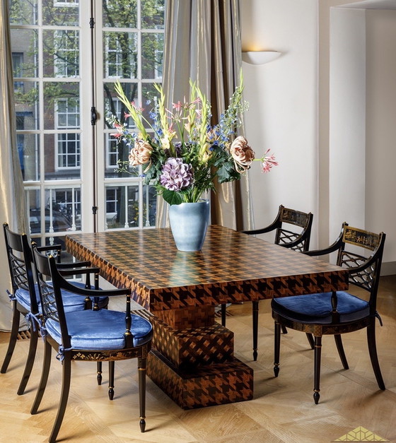 Image 1 of Vonn Jansen „Trinity Dining table“ – stilvoll speisen