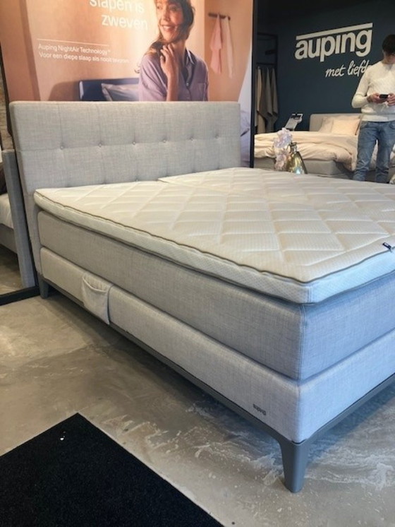 Image 1 of Auping Criade Boxspring quadrato 180x200