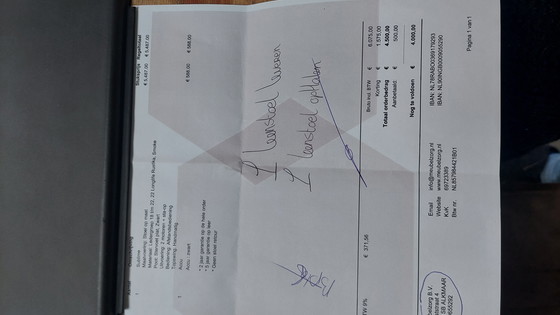 Image 1 of Luxury electrically operated leather recliner with lift function