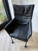 Chaise Montis Chaplin en cuir de buffle