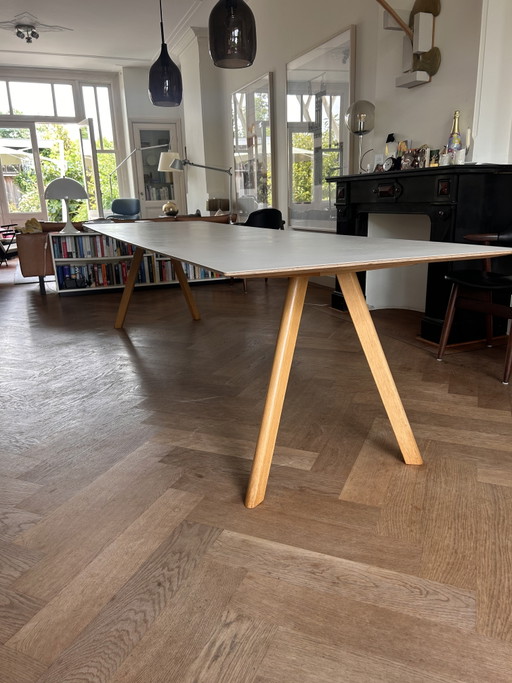 Tafel HayCPH30 300x 90 cm