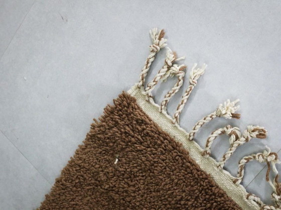 Traditioneller handgefertigter Teppich aus Naturwolle 3/4 M – Geschenke, Wool (photo 3 of 6)