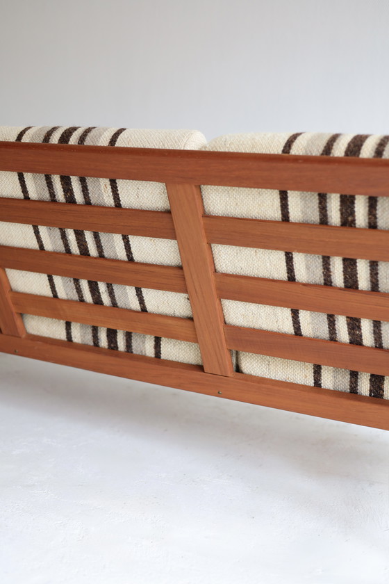 Image 1 of Canapé 3 places à rayures danoises des années 1950/60