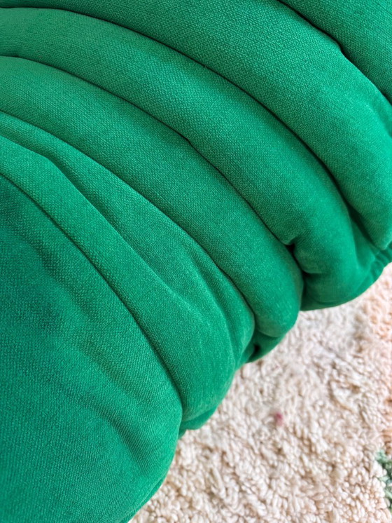 Image 1 of Divanetto + pouf TOGO Ligne Roset