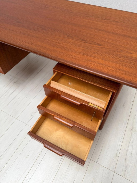 1960s Vintage Danish Design Teak Desk Model 75 by Gunni Omann for Omann Jun, Wood, Brown, Mid Century Modern (photo 9 of 17)