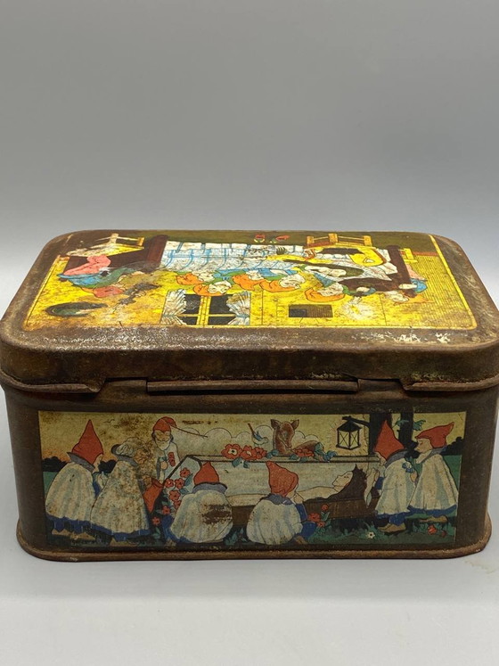 Lithographed Tin Biscuit Box – Snow White and the Seven Dwarfs – Damoiseau – – Decorative Objects, Metal (photo 4 of 10)