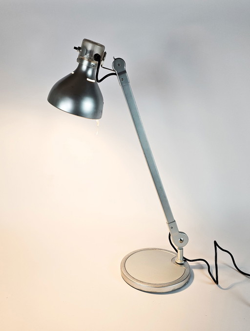 Marset Iluminación - diseño Joan Gaspar - modelo Atila - 2006