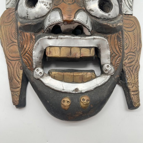 Image 1 of Vintage Nepal/Tibet wandmasker in Bhairava/Mahakala-stijl – hout en metaal