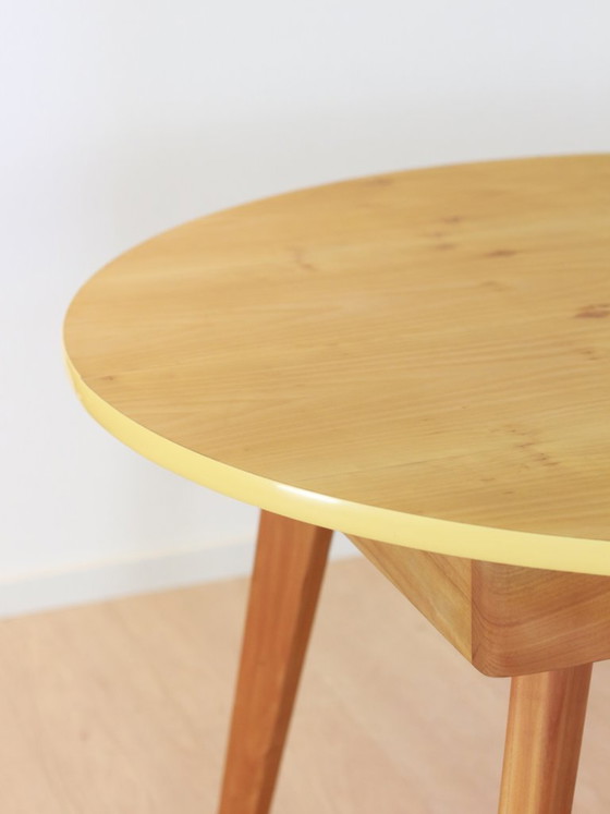 Vintage Dining Table (Turning Top) – Round – Wood (photo 3 of 12)