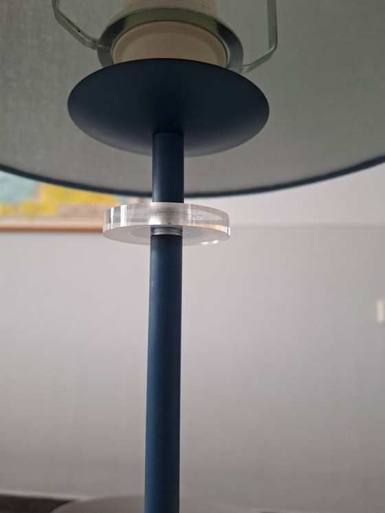 Image 1 of Lampe de table au design vintage avec base en plexiglas – métal bleu – style années 80/90
