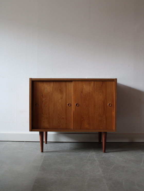 Image 1 of Armoire vintage danoise à portes coulissantes par Preben Sørensen