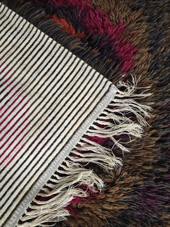 Image 1 of Rya carpet