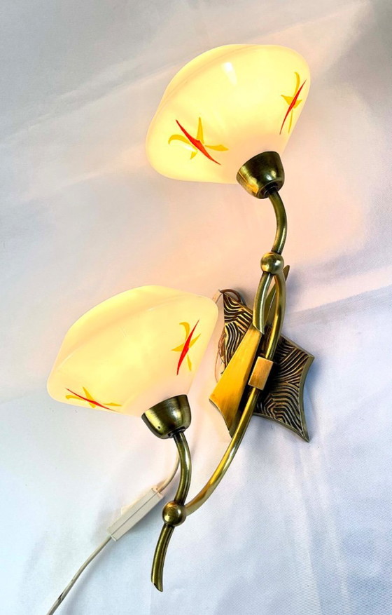 Image 1 of Lampada da parete organica in ottone di metà XX secolo, Francia