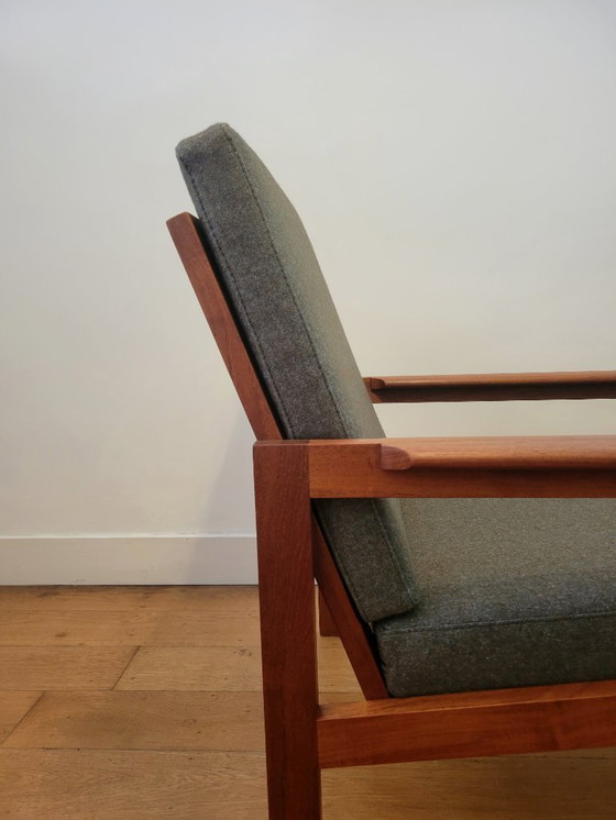 Image 1 of Poltrona vintage Capella di Illum Wikkelsø per Niels Eilersen