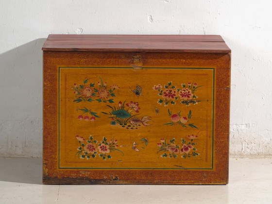 Antique Chinese trunk with original paint – China, circa 1900 – Storage cabinet, Metal (photo 28 of 40)