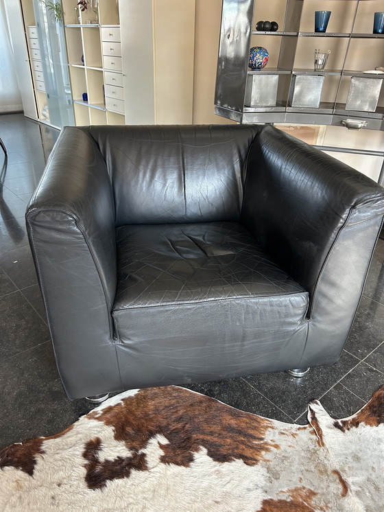 Image 1 of Set divano-poltrona-pouf Gelderland 4800 in pelle nera