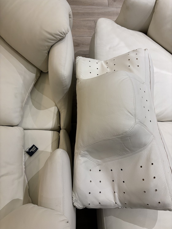 Image 1 of Divano riservato Saporiti