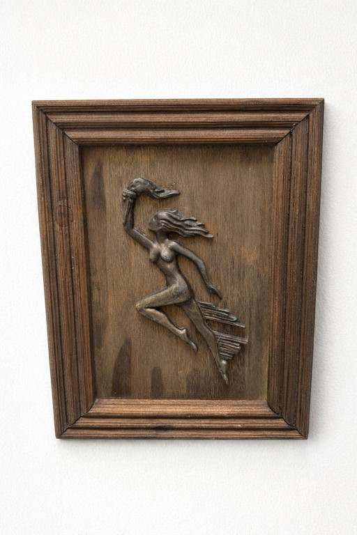 Vintage Art Deco plaquette – Beeld van een naakte vrouw in tin en hout