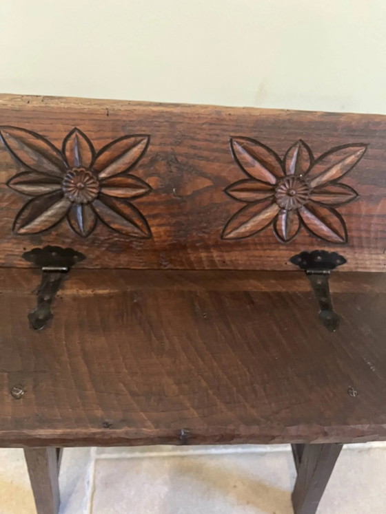 Piccola panca antica in legno con schienale pieghevole. – Panche, Wood, Rustic (photo 3 of 13)