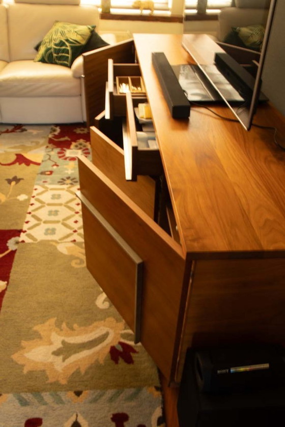 Notenhouten Dressoir – Bert Plantagie, Wood (photo 11 of 12)